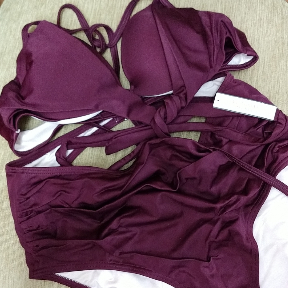 Victoria's Secret Bikini Strappy Top And Bottom (Top 34A Bottom M)